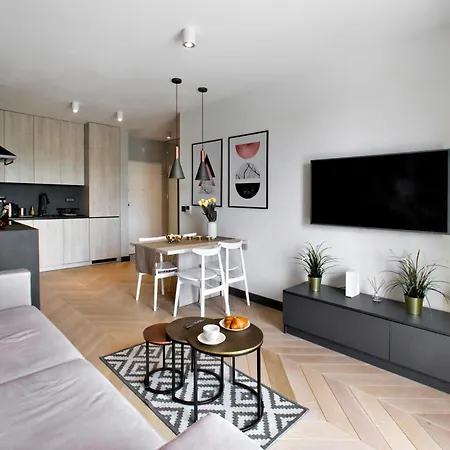 One Bedroom Zupnicza Street Apartmán