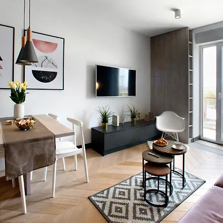 One Bedroom Zupnicza Street Apartment